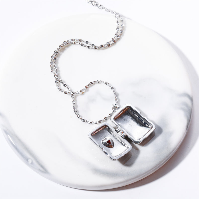 Retro Opening And Closing Love Zircon Album Box Necklace